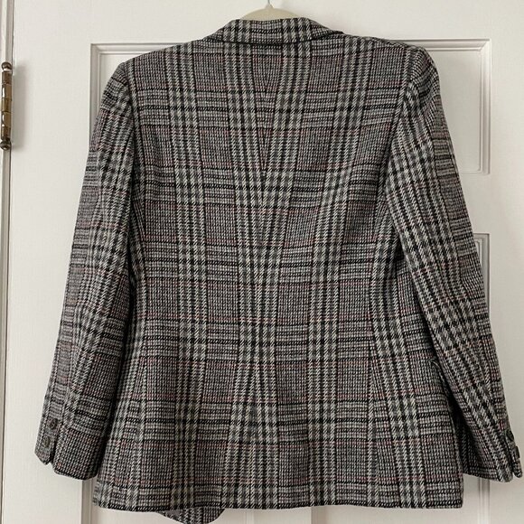 Vintage Burberry Tweed Blazer Size 4P - Picture 3 of 4